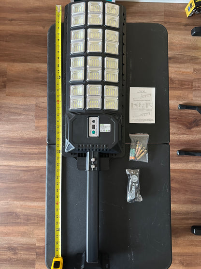 GZM Solar Street Light with Motion Sensor, 2000W