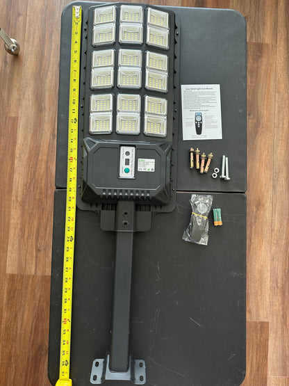 Solar Street Light with Motion Sensor, 1000W